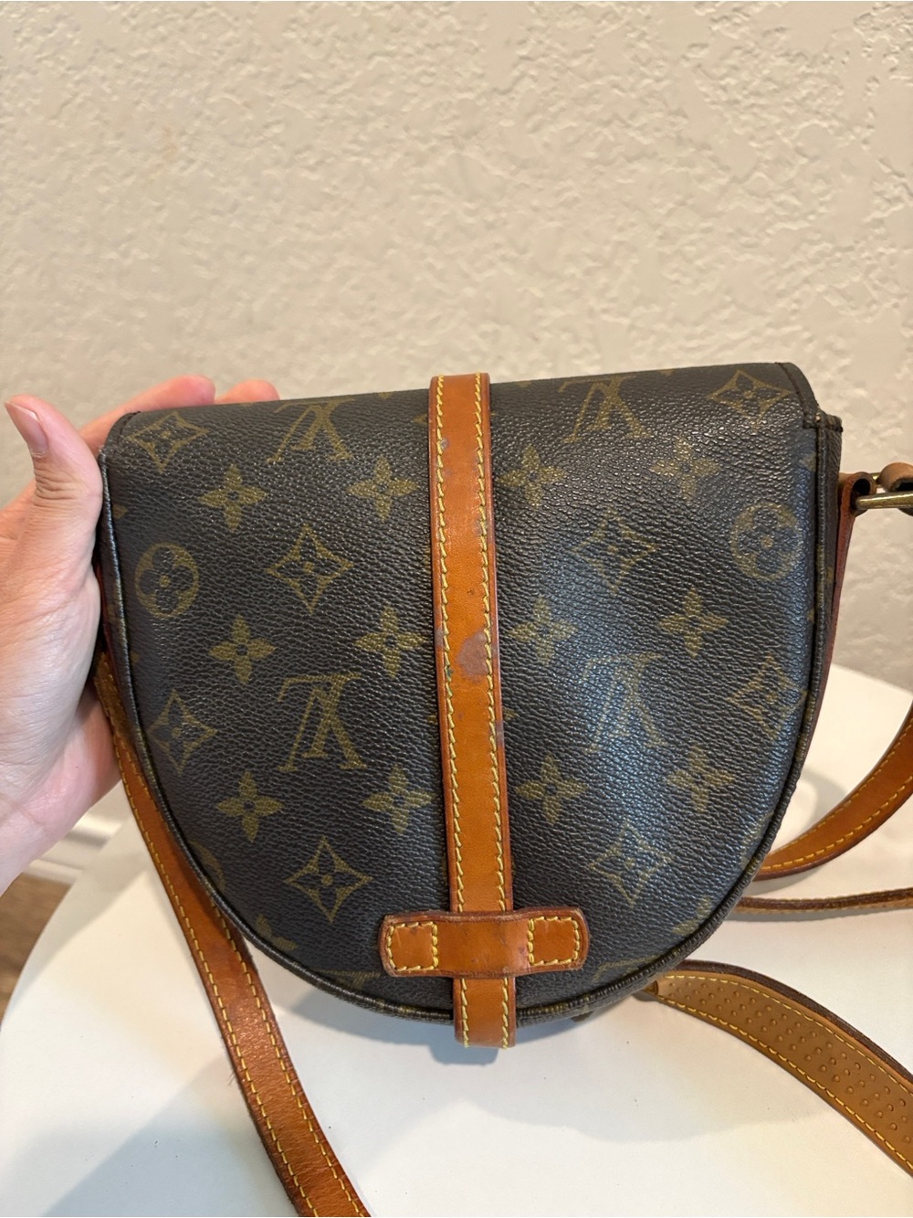 Louis Vuitton Chantilly PM Brown
Monogram Shoulder Bag - Picture 2 of 13